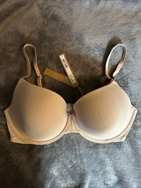 SKIMS-Fits Everybody-T-Shirt Bra 36C
